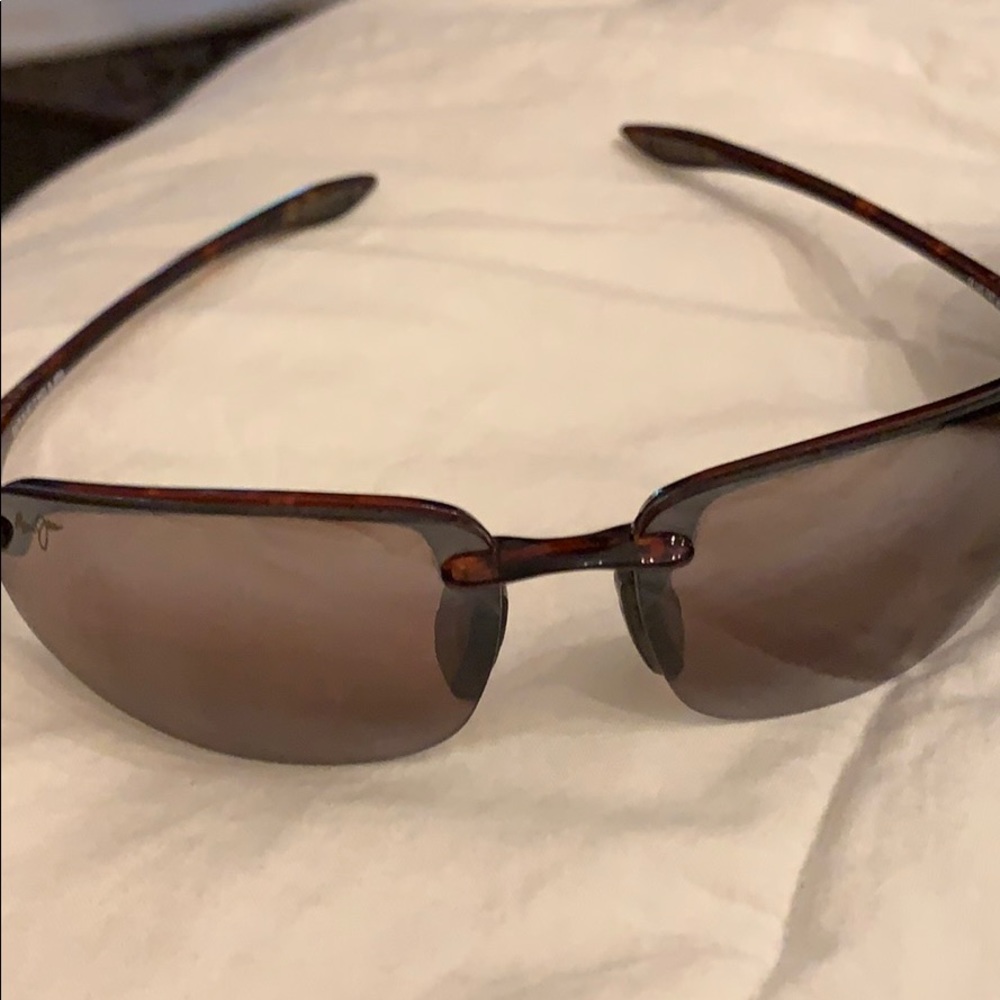 Maui Jim Sunglasses -like new !!!